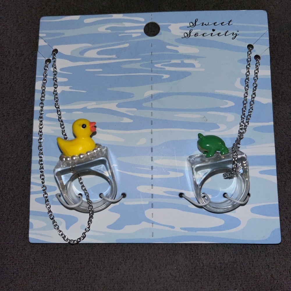 New Adorable Duck Frog Necklaces Set Best Friends Hot Topic